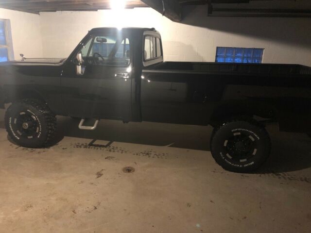 1991 Dodge Ram 2500 LE - photo 4