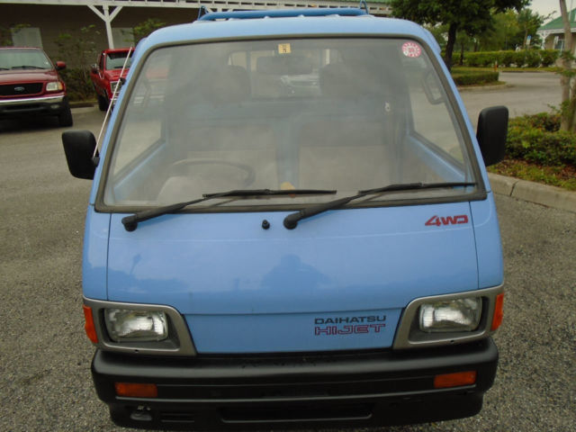 1991 Daihatsu Hijet Rt Hand Dr. Only 11000 KM -  4 sp Manual - photo 2