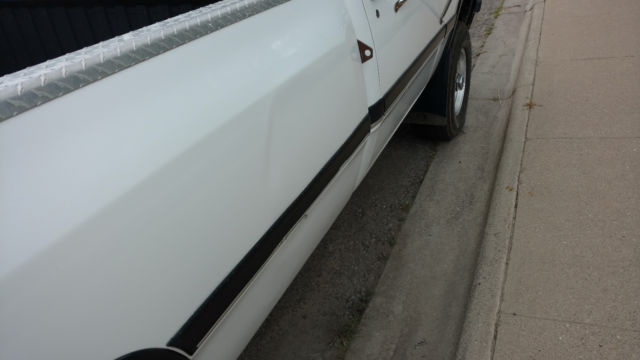 1991 Dodge Ram 2500 - photo 12