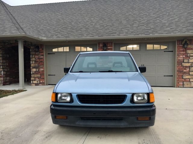 1991 Isuzu Pickup - photo 2