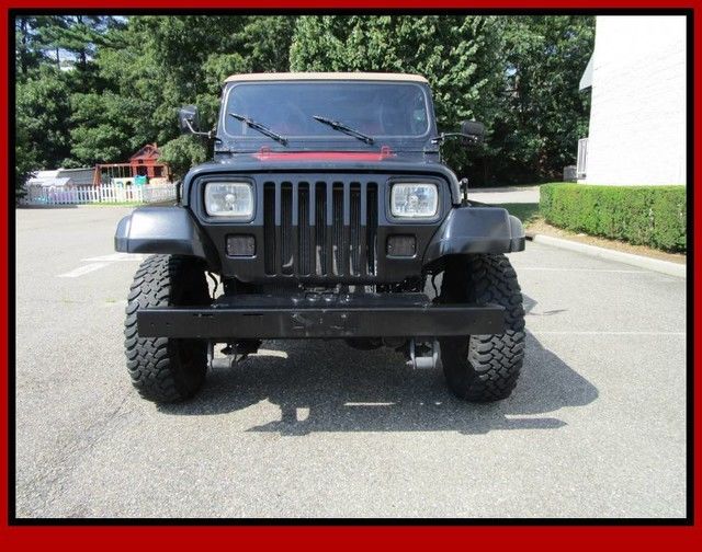 1991 Jeep Wrangler S - photo 2