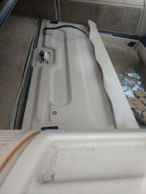 1991 Oldsmobile Custom Cruiser - photo 2