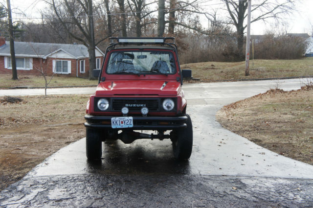 1991 Suzuki Samurai 2 door soft top