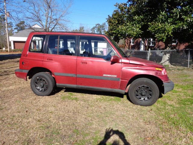 91 Suzuki Sidekick 5 Speed - Real 4 Wheel Drive - 145K 1991 Suzuki Sidekick JX