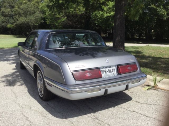 1991 Buick Riviera - photo 3