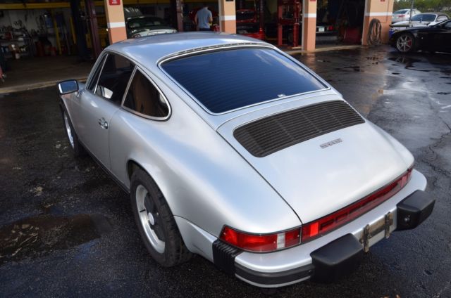 1976 Porsche 911 - photo 3
