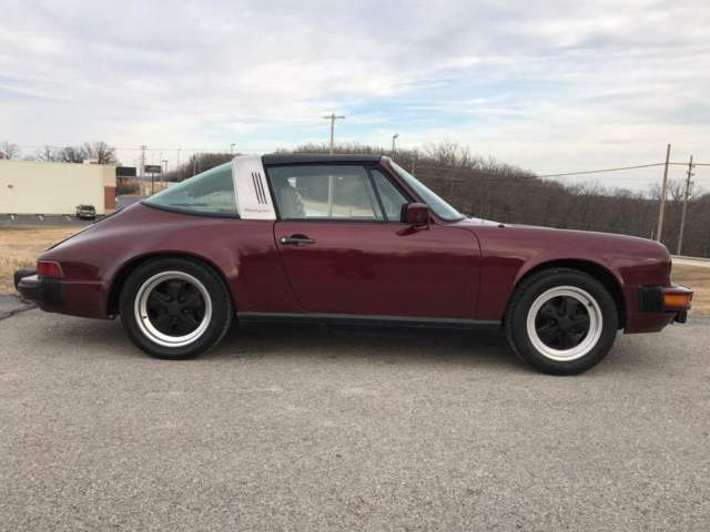 1983 Porsche 911 911 SC TARGA - photo 2