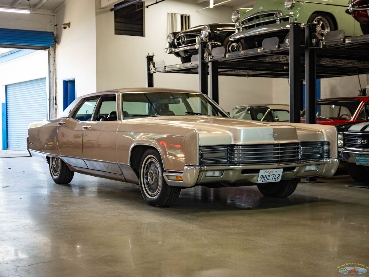 1970 Lincoln Continental 460 V8 4 Door Sedan - photo 10