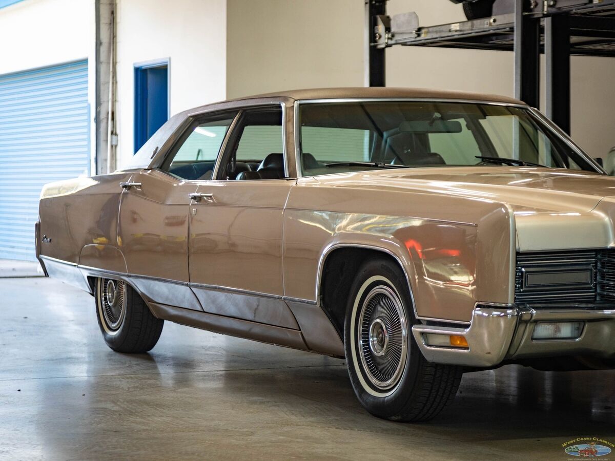 1970 Lincoln Continental 460 V8 4 Door Sedan - photo 11