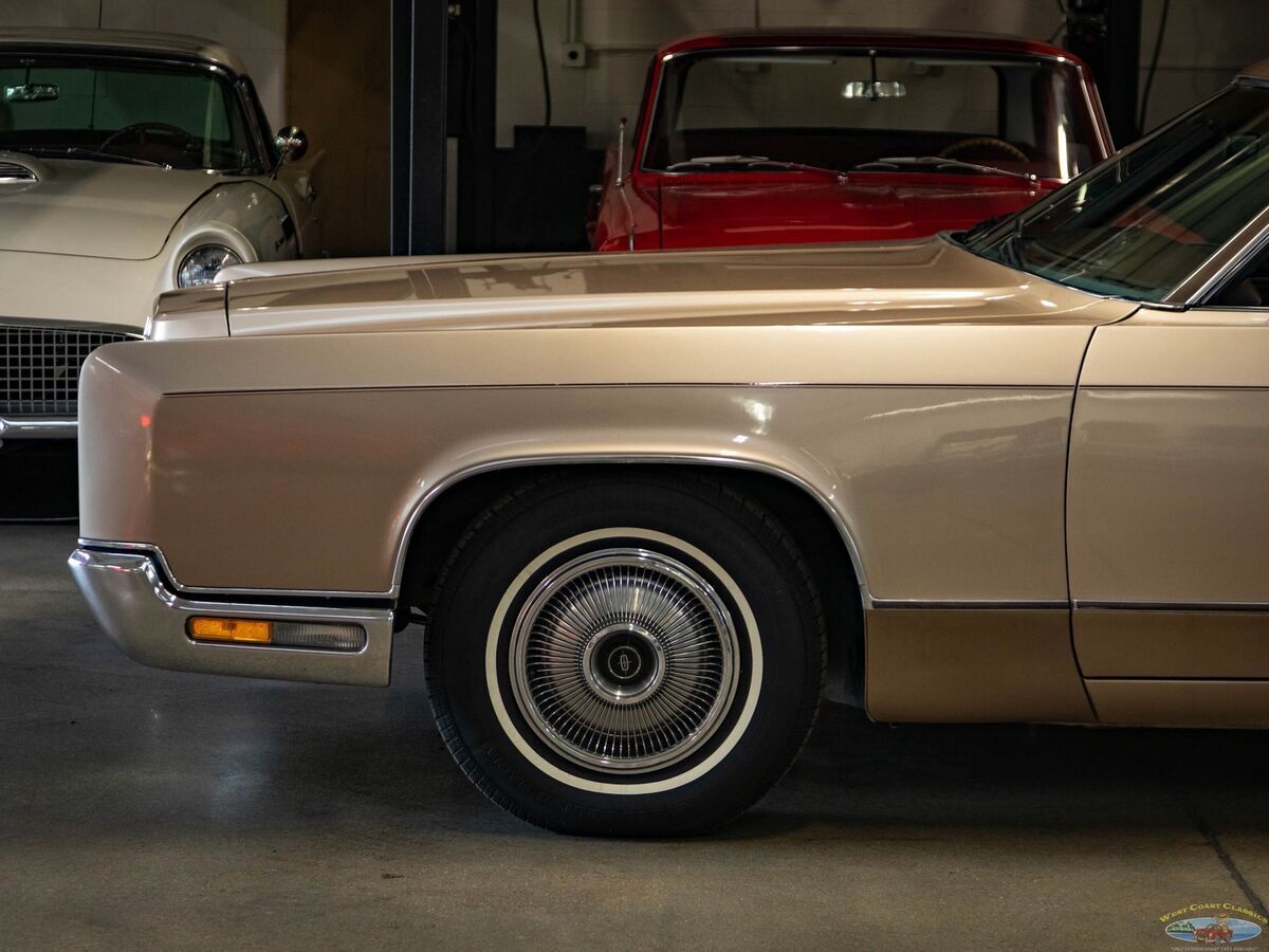 1970 Lincoln Continental 460 V8 4 Door Sedan - photo 5