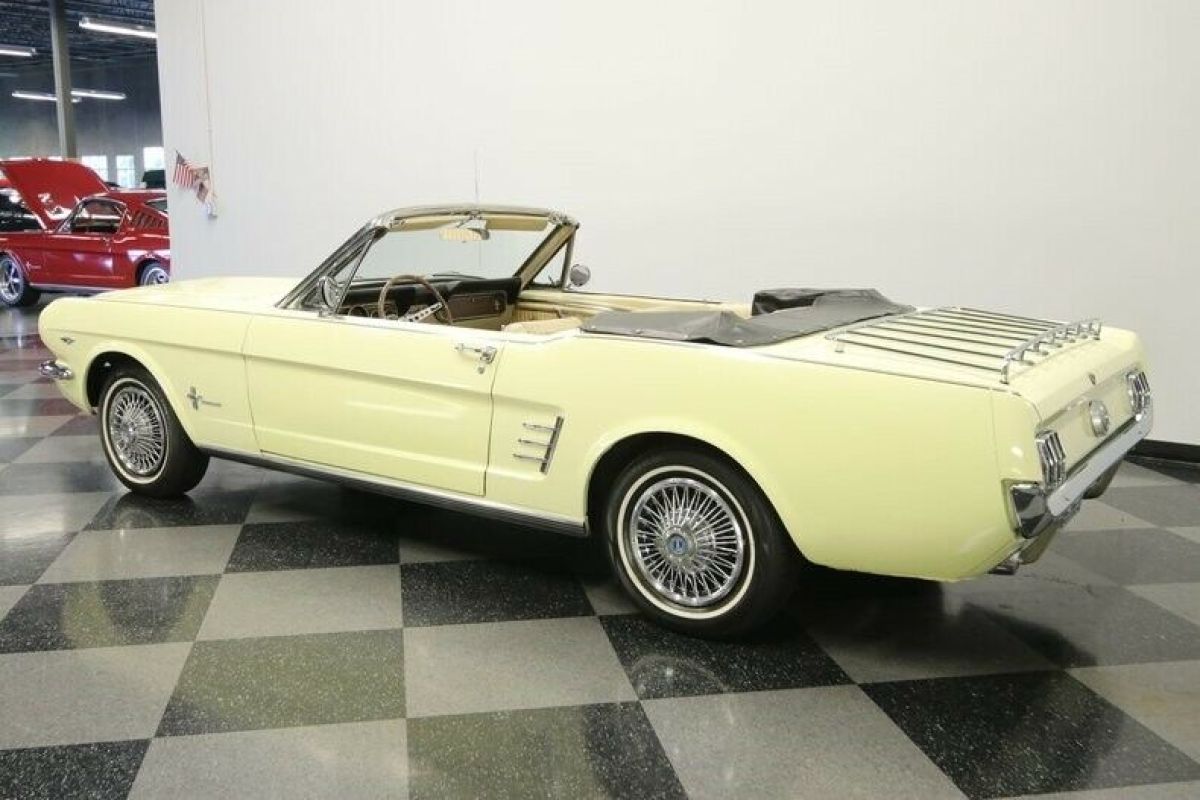 1966 Ford Mustang Convertible - photo 9