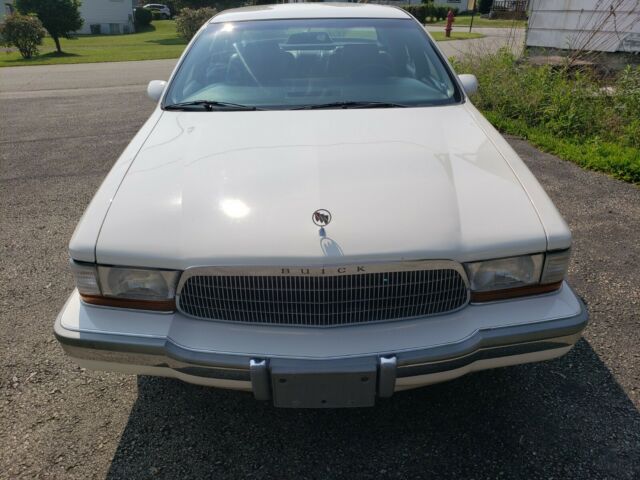 1992 Buick Roadmaster - photo 3