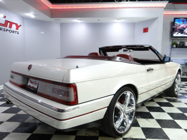 1992 Cadillac Allante 2dr Coupe Convertible - photo 5