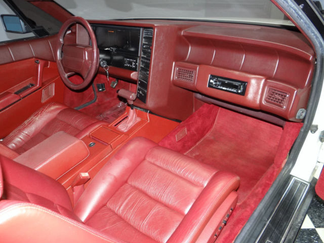 1992 Cadillac Allante 2dr Coupe Convertible - photo 9