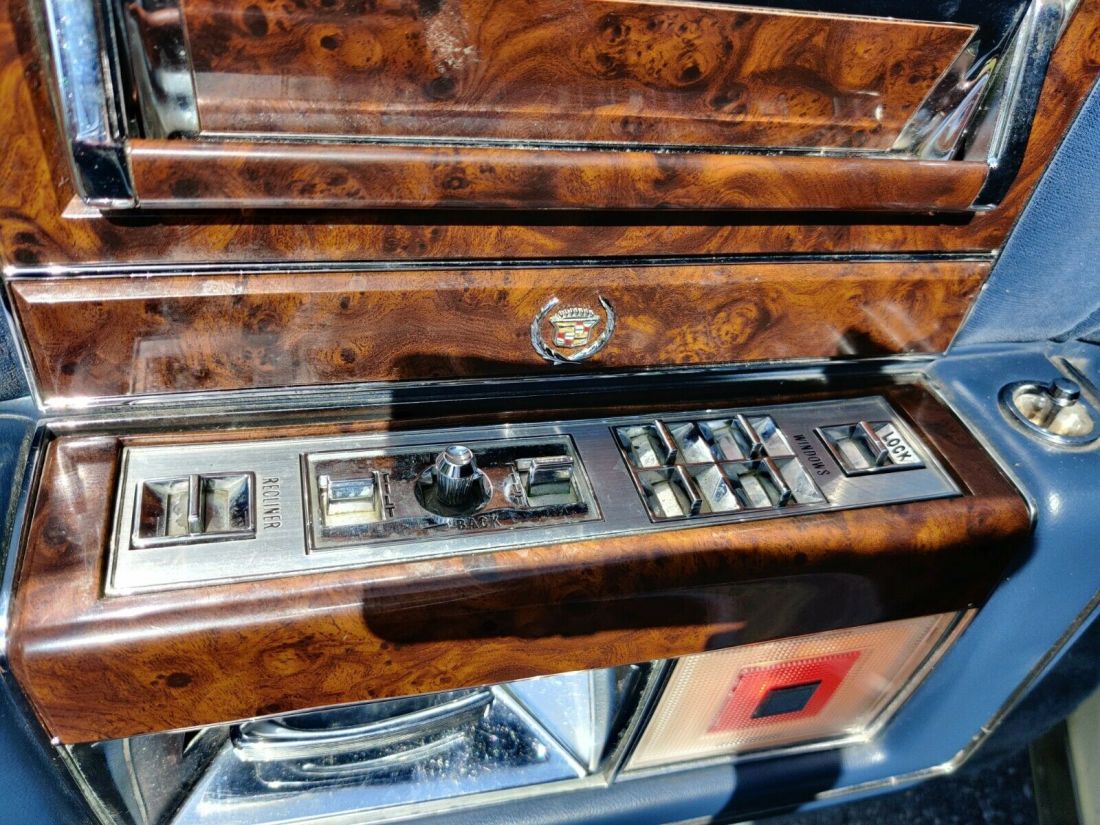 1992 Cadillac Fleetwood - photo 12