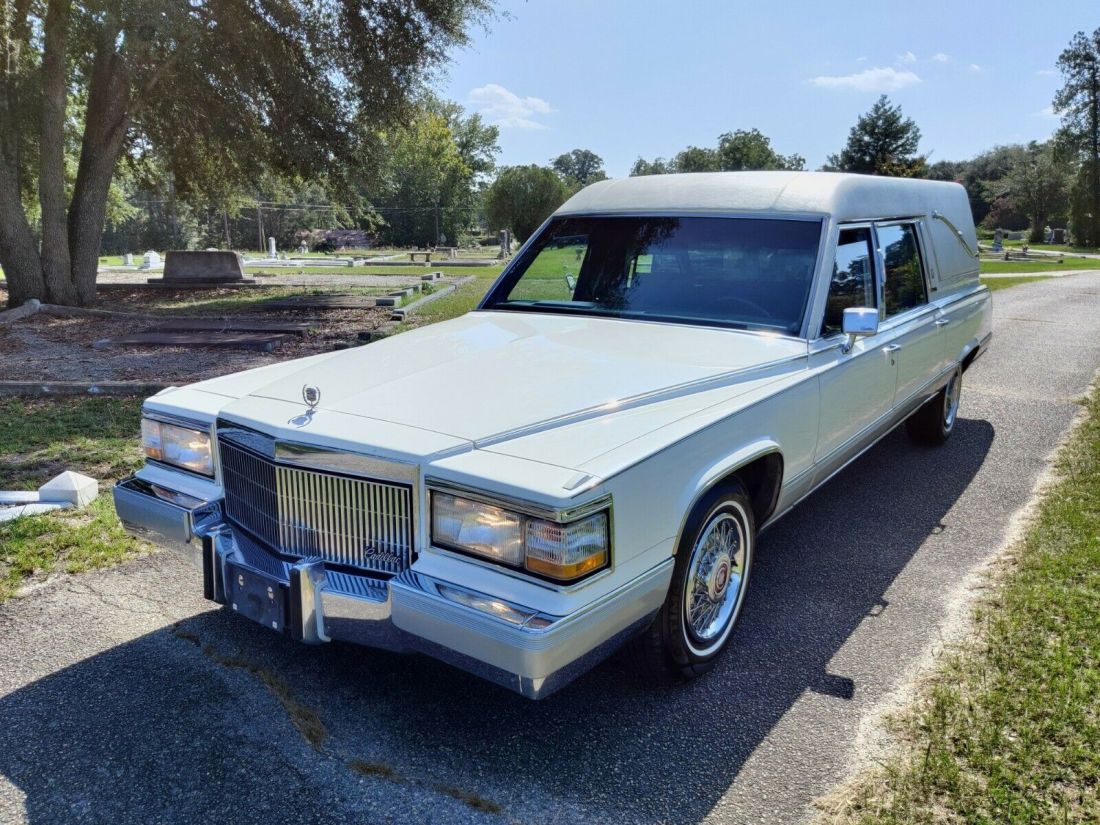 1992 Cadillac Fleetwood - photo 2