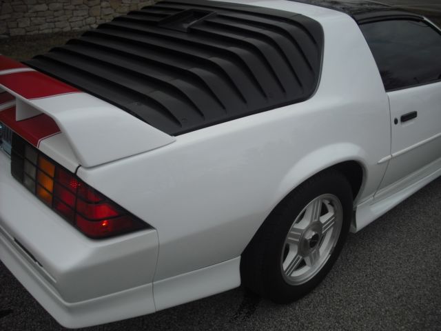 1992 Chevrolet Camaro - photo 7