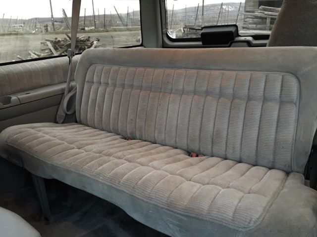 1992 Chevrolet Tahoe silverado - photo 9