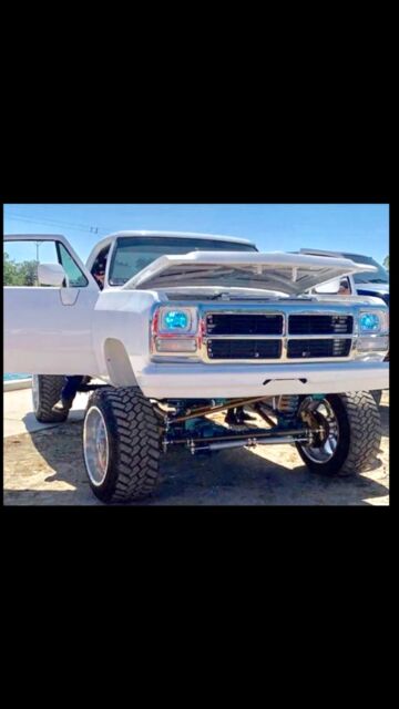 1992 Dodge Ram 2500 - photo 4