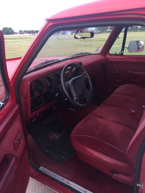 1992 Dodge Ram 2500 - photo 11