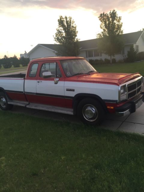 1992 Dodge Ram 2500 - photo 5