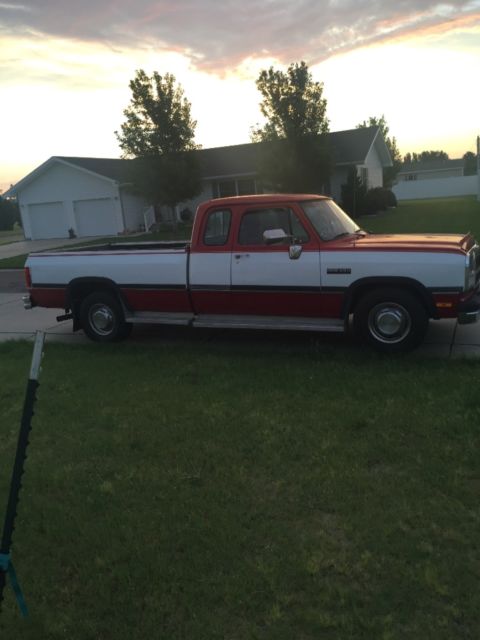 1992 Dodge Ram 2500 - photo 6