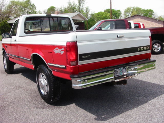 1992 Ford F-250 XLT Standard Cab Pickup 2-Door - photo 3