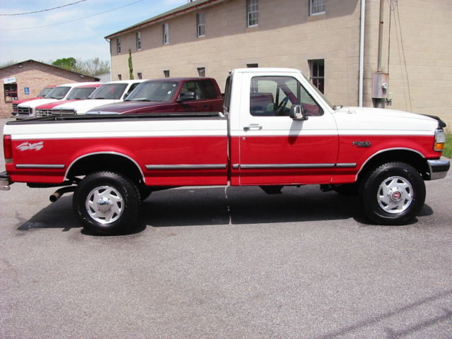 1992 Ford F-250 XLT Standard Cab Pickup 2-Door - photo 5