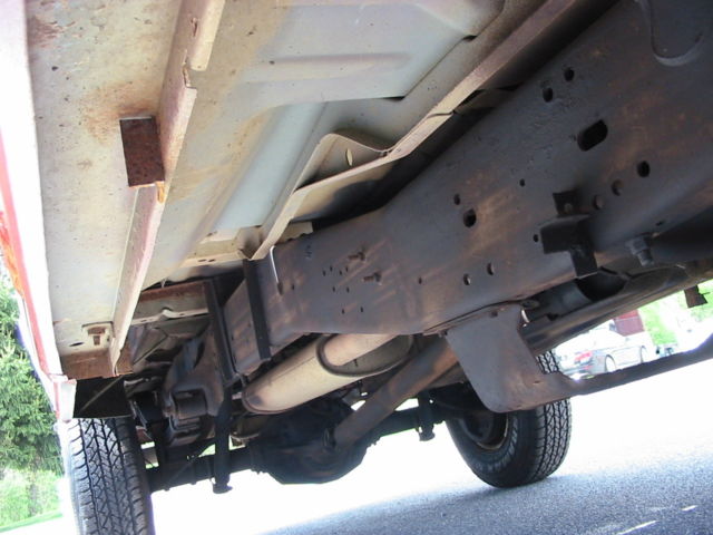 1992 Ford F-250 XLT Standard Cab Pickup 2-Door - photo 8