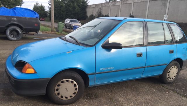 92 Geo Metro 3 cyl automatic restored 4 dr new parts runs well restored hatchbak 1992 Geo Metro Metro