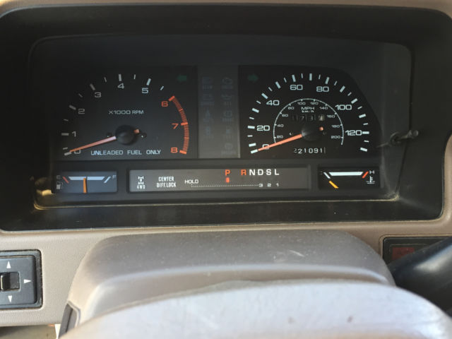 1992 Mazda MPV - photo 11