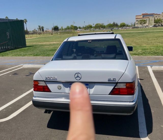 1992 Mercedes-Benz E-Class - photo 4