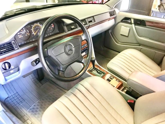 1992 Mercedes-Benz E-Class - photo 8