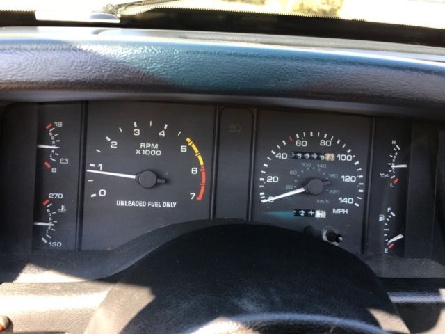 1992 Ford Mustang GT - photo 12