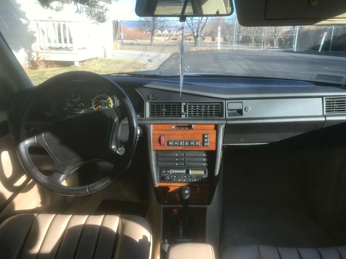 1992 Mercedes-Benz 190-Series - photo 7