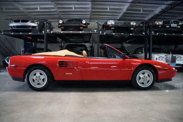 1989 Ferrari Mondial T -- - photo 3