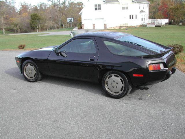 1983 Porsche 928 928S - photo 2