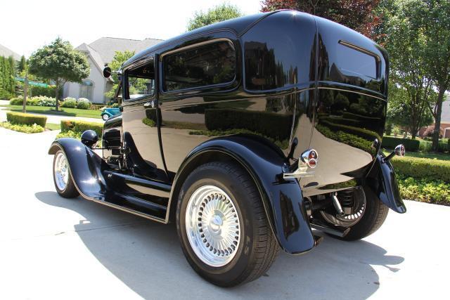 1930 Ford Model A - photo 4