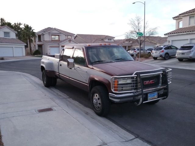 1993 GMC Sierra 3500 two tone