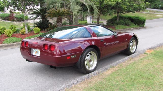 1993 Chevrolet Corvette Coupe - photo 2