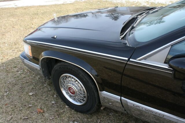 1993 Cadillac Fleetwood 78K Black Limo Hightop Presidental - photo 11