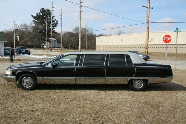 1993 Cadillac Fleetwood 78K Black Limo Hightop Presidental - photo 3