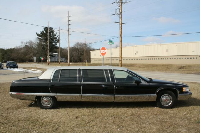 1993 Cadillac Fleetwood 78K Black Limo Hightop Presidental - photo 4