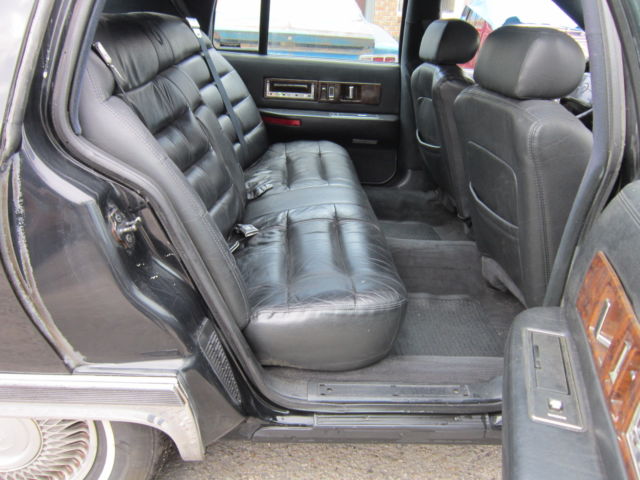 1993 Cadillac Fleetwood - photo 3