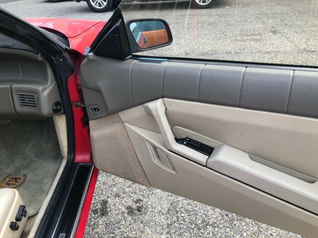 1993 Cadillac Allante Red with tan interior - photo 12