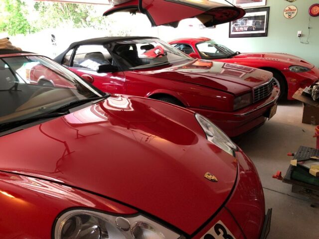 1993 Cadillac Allante Red with tan interior - photo 5