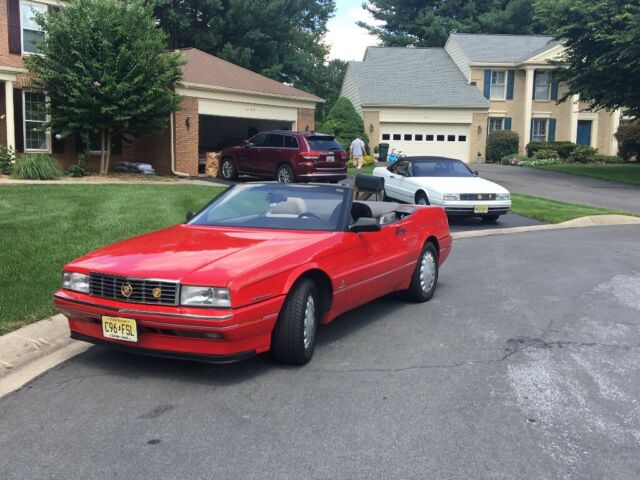 1993 Cadillac Allante Red with tan interior - photo 8