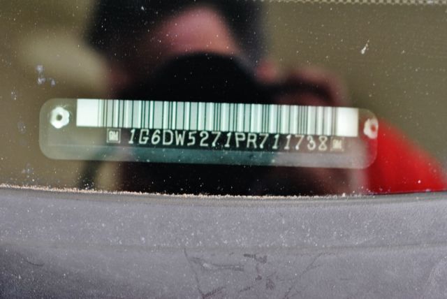 1993 Cadillac Fleetwood only 56k Miles Immaculate Condition - photo 10