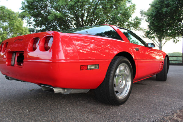 1993 Chevrolet Corvette - photo 2