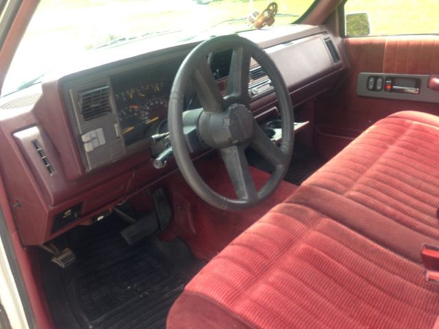1993 Chevrolet C/K Pickup 1500 - photo 4
